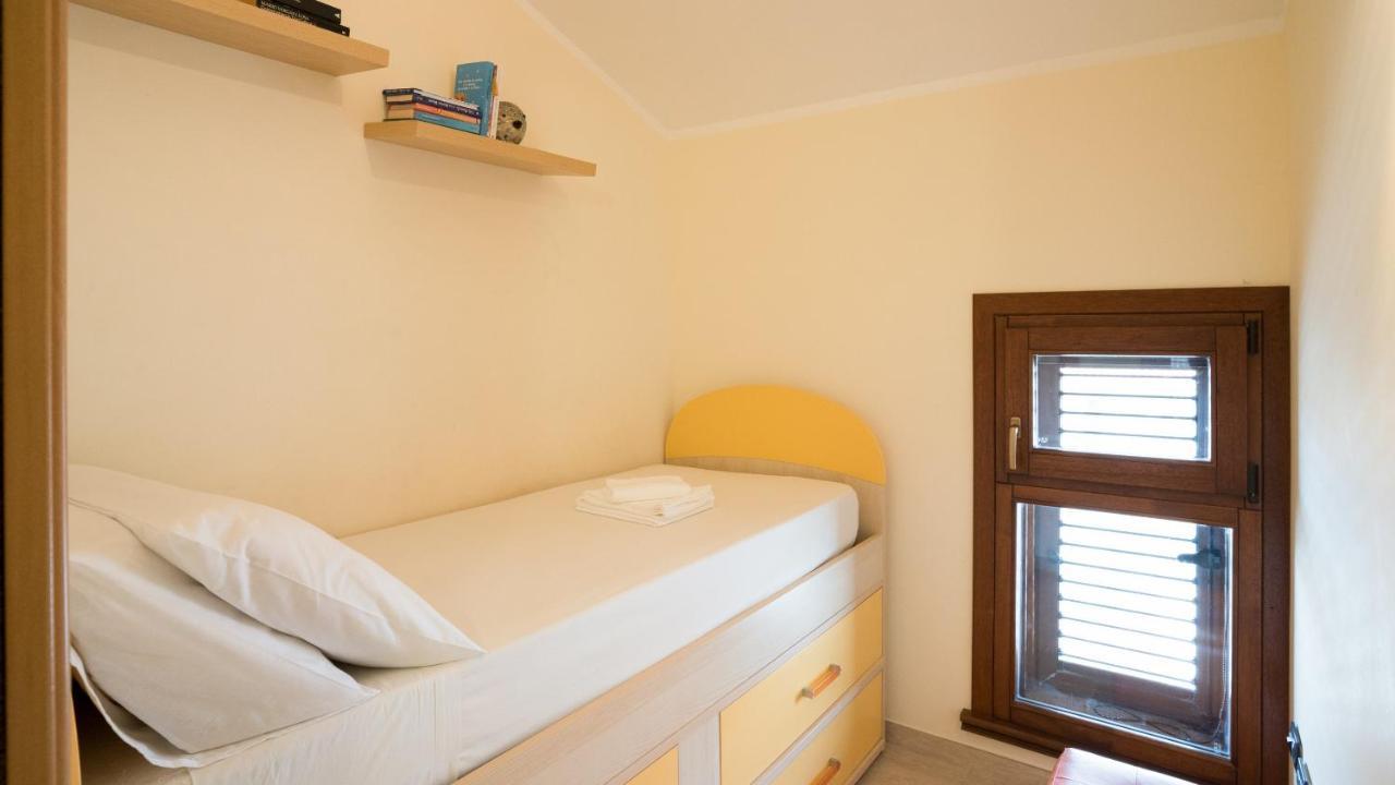 Sardinianworld - La Dimora Del Mare Apartment Torre Grande Exterior photo