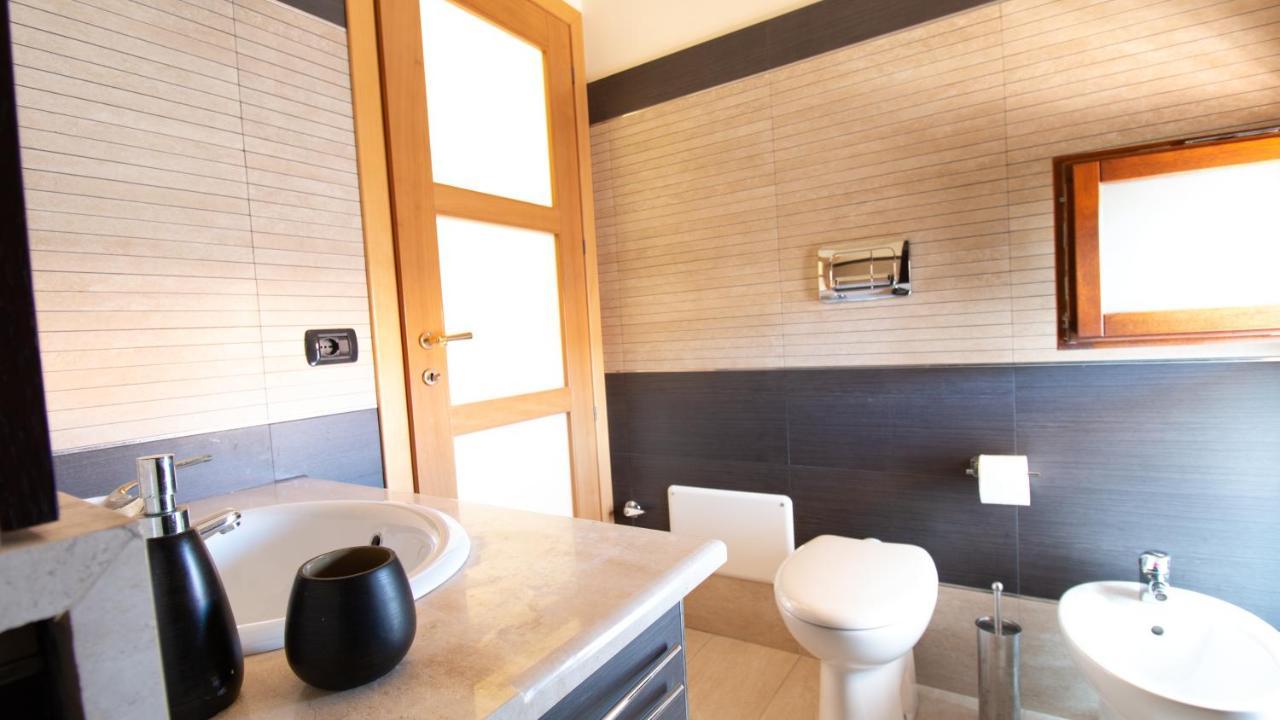 Sardinianworld - La Dimora Del Mare Apartment Torre Grande Exterior photo